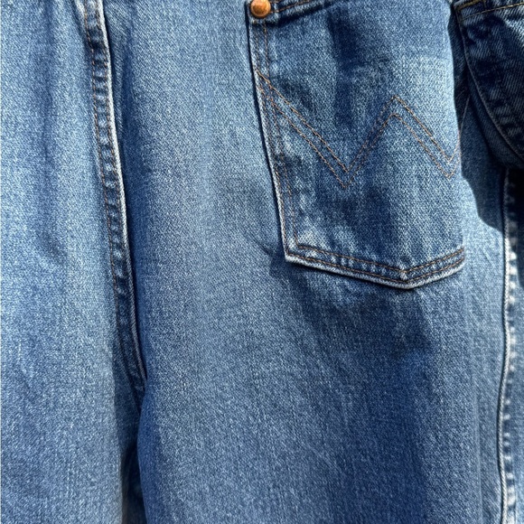Wrangler Men’s Jeans label 38x34”- actual 37x30” - Picture 2 of 5